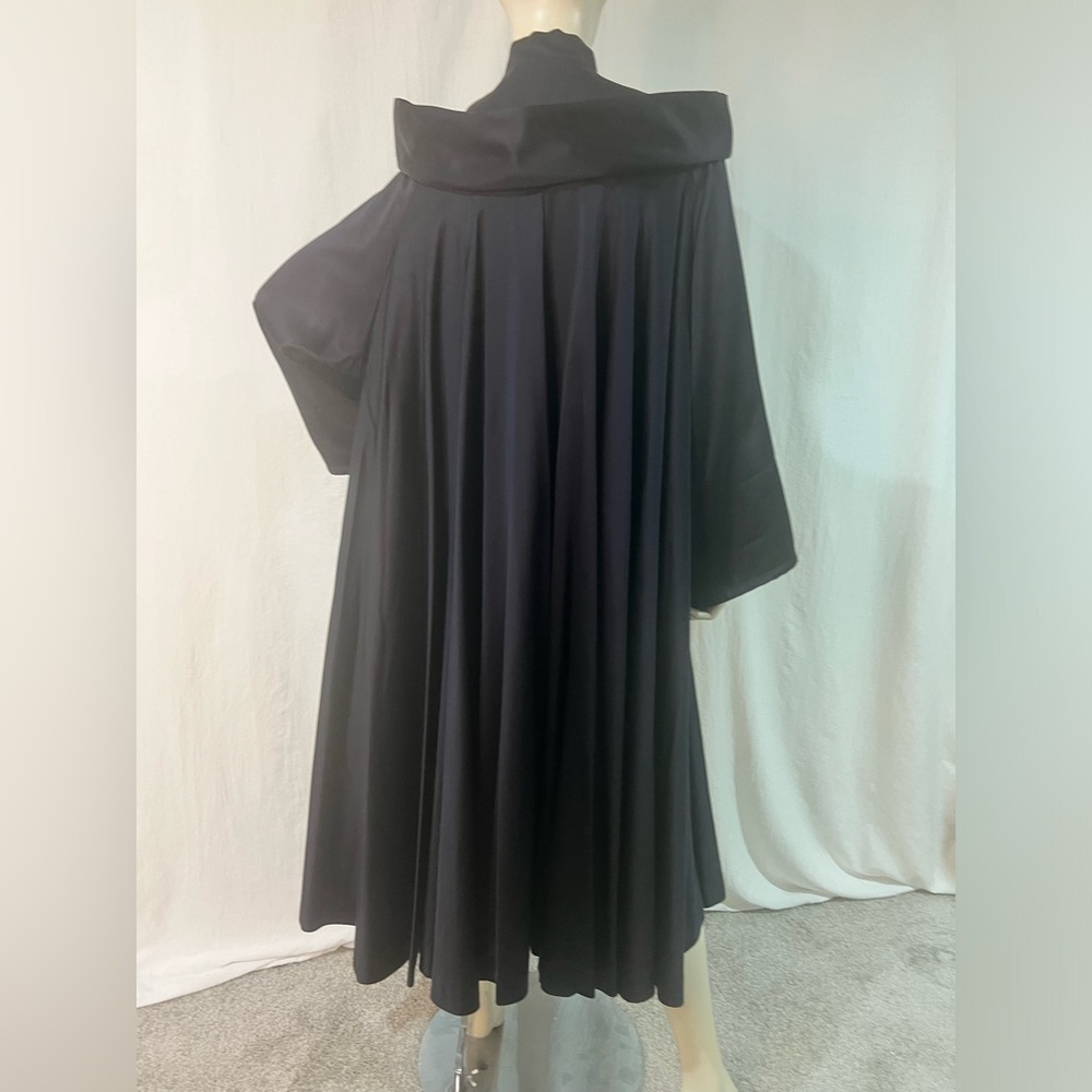 Vintage Fully Contrast Lined Dramatic Evening Coa… - image 6